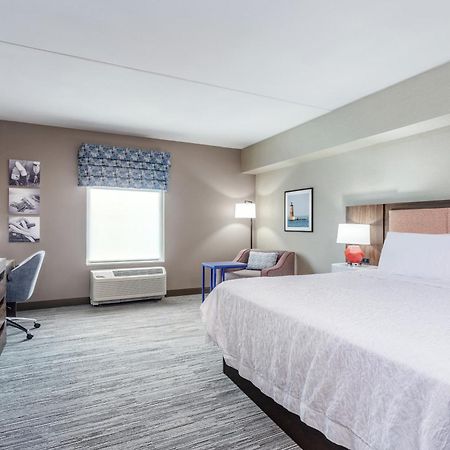 Hampton Inn & Suites Kittery-Portsmouth Exterior foto
